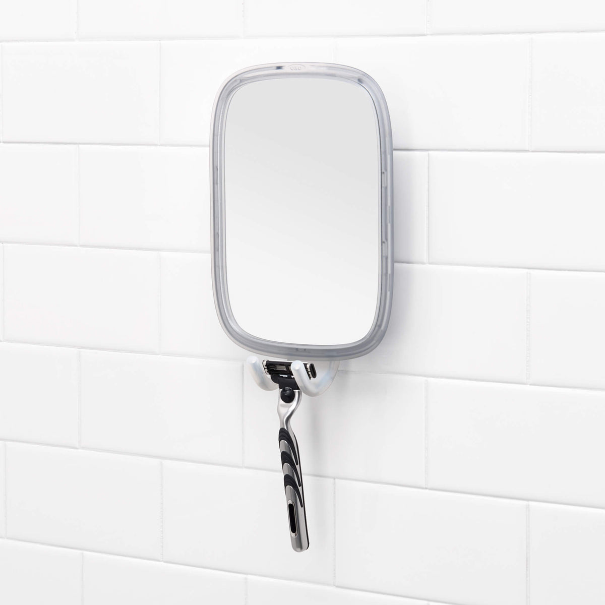 Fogless Shower Mirror Stronghld