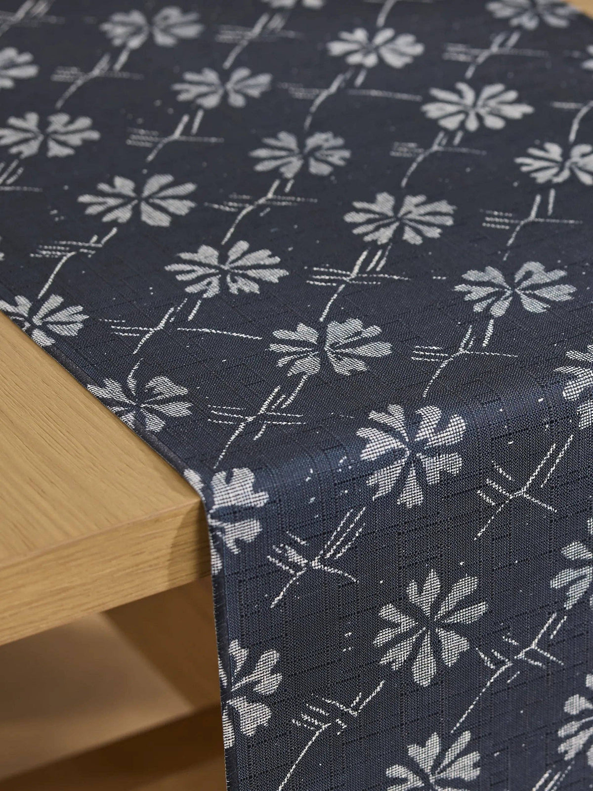 Geometry Table Runner Bonnie