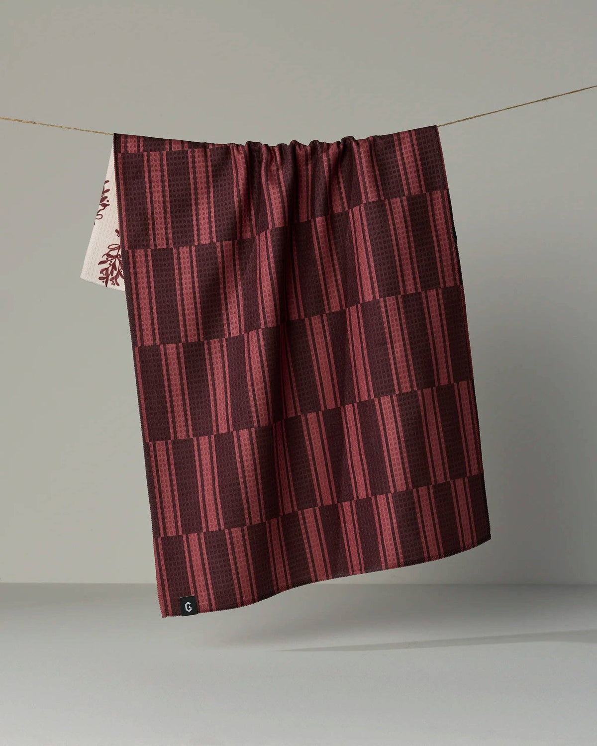 Geometry Luxe Towel Festive