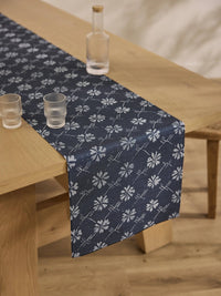 Geometry Table Runner Bonnie