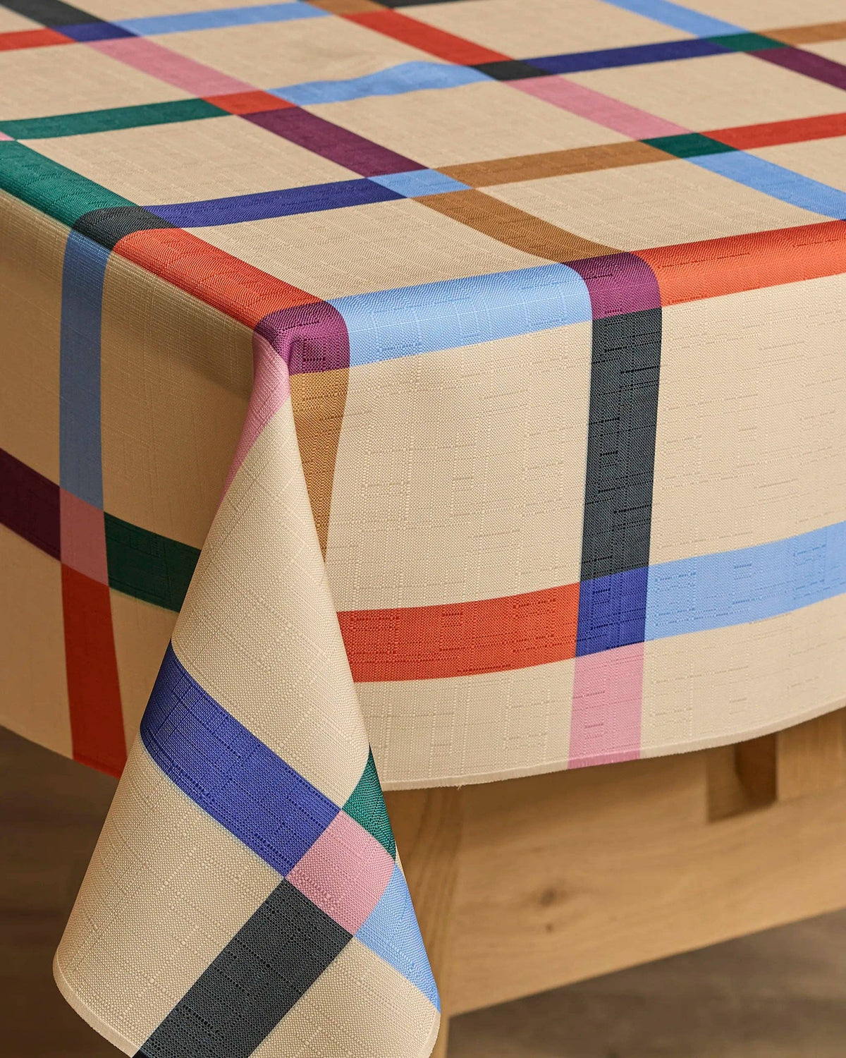 Geometry Tablecloth Grid
