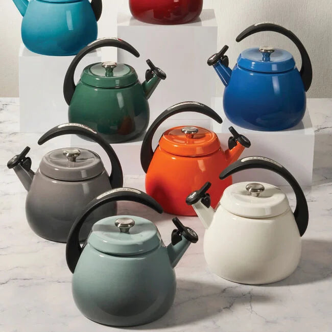 Cloche Tea Kettle 2.2qt